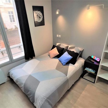 Home&Work 101 - Hypercentre - Parking A Proximite Niort Bagian luar foto