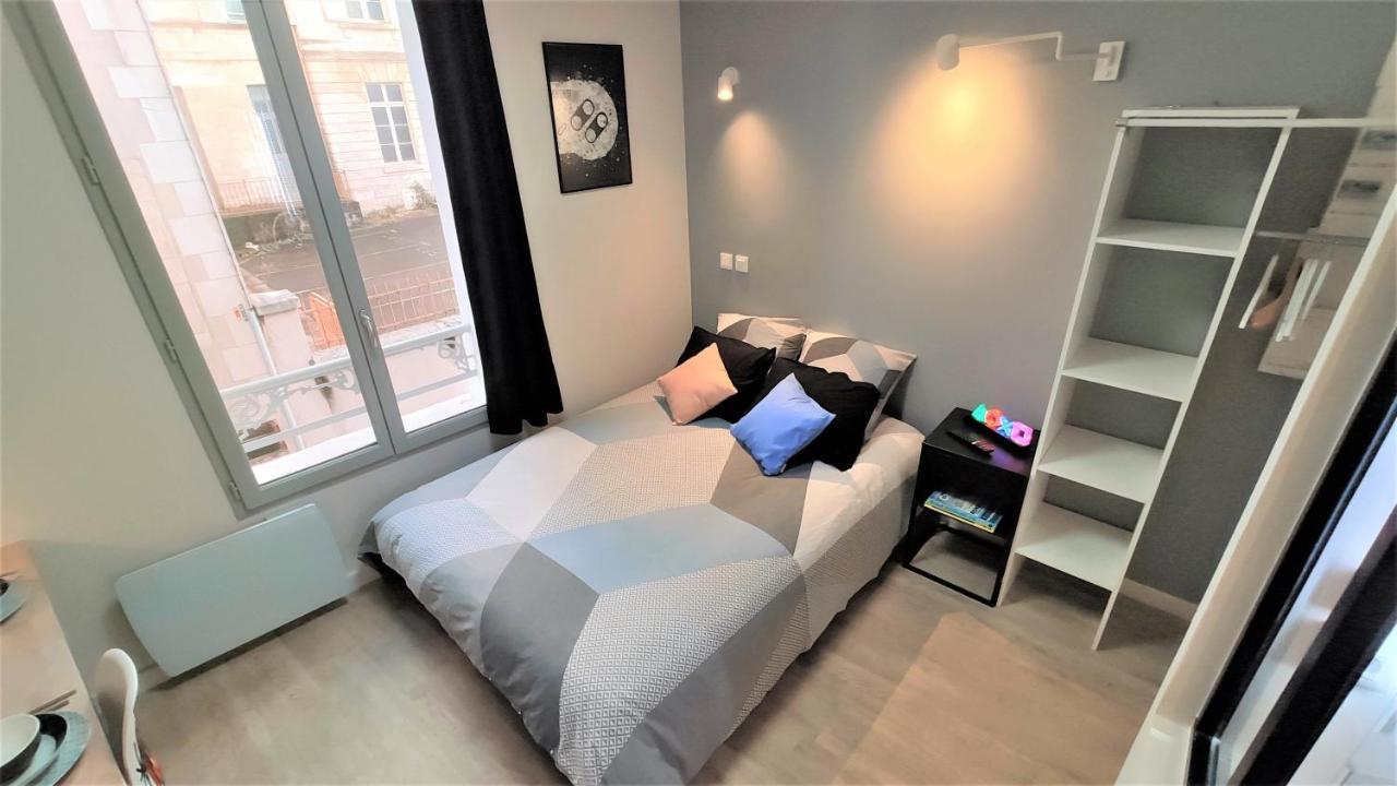 Home&Work 101 - Hypercentre - Parking A Proximite Niort Bagian luar foto