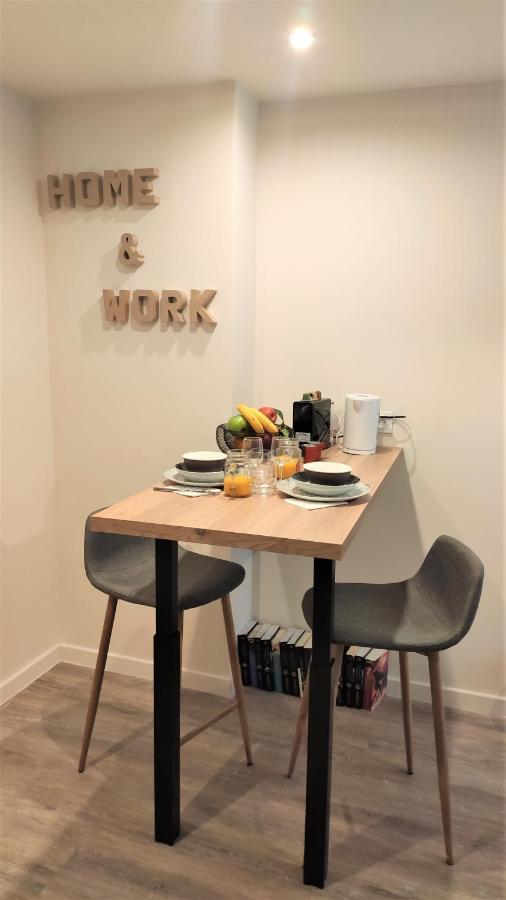 Home&Work 101 - Hypercentre - Parking A Proximite Niort Bagian luar foto